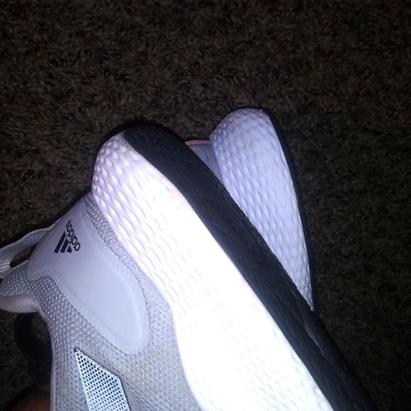 Adidas Bounce- 3M strips- Grey/3M- size 9 - Picture 8 of 13